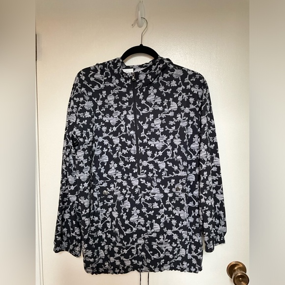 J.JILL Fit On The Go Hooded Jacket/WindbreakerBlack 1/2 Zip Size Small Petite - Picture 2 of 12